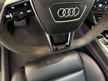 Audi E-tron GT Berline RS E-tron GT 440 KW — photo 33