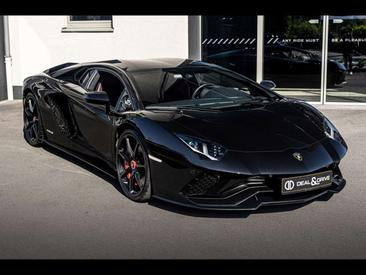 Lamborghini Aventador S — photo 6