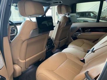 Land Rover Range Rover D350 — photo 11