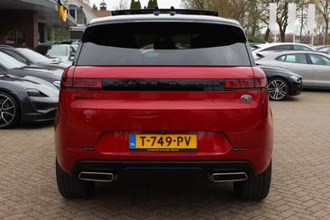 Land Rover Range Rover Sport P440e — photo 15