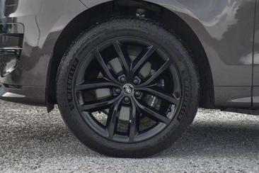Land Rover Range Rover Sport P460e — photo 7