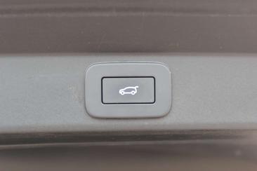 Land Rover Range Rover Sport P440e — photo 35