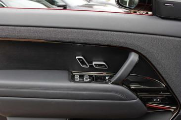 Land Rover Range Rover Sport P440e — photo 36