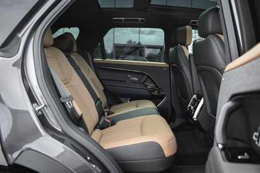 Land Rover Range Rover Sport P460e — photo 16