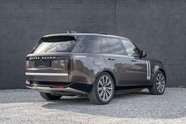 Land Rover Range Rover P440e — photo 3