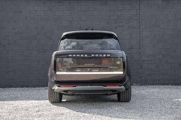 Land Rover Range Rover P440e — photo 5
