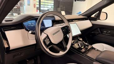 Land Rover Range Rover Sport P510e — photo 10