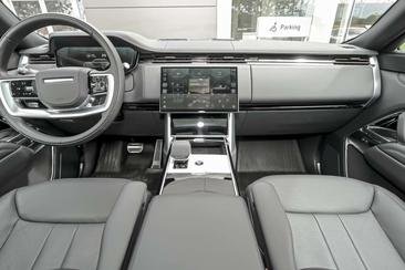 Land Rover Range Rover P460e — photo 6