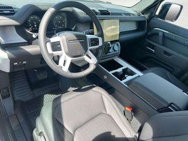 Land Rover Defender 90 D200 — photo 7
