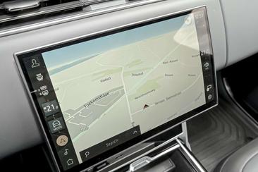 Land Rover Range Rover P460e — photo 11