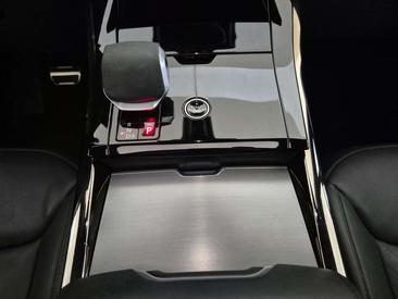 Land Rover Range Rover Sport D250 — photo 10