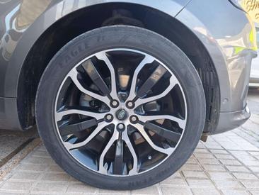 Land Rover Range Rover Sport D300 — photo 14