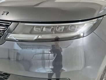 Land Rover Range Rover Sport D250 — photo 21