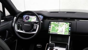 Land Rover Range Rover P550e — photo 11