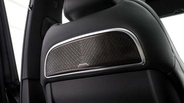 Land Rover Range Rover P550e — photo 16