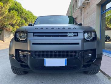 Land Rover Defender 110 P400e — photo 3