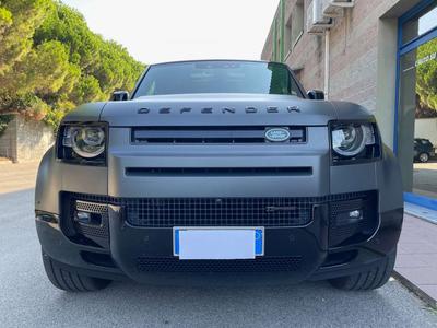 Land Rover Defender 110 P400e