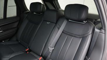 Land Rover Range Rover P550e — photo 33