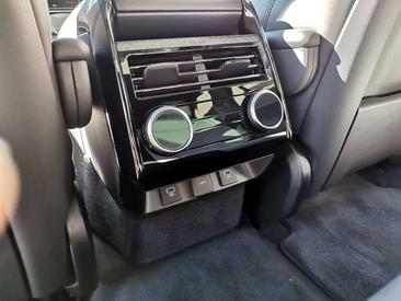 Land Rover Range Rover Sport D350 — photo 13