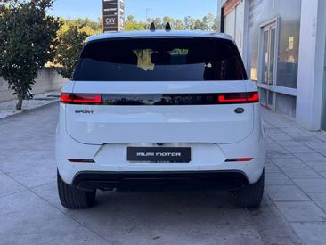 Land Rover Range Rover Sport D300 — photo 7