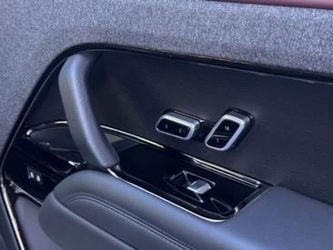 Land Rover Range Rover Sport D300 — photo 26