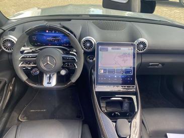 Mercedes SL Cabriolet 63 4MATIC+ — photo 13