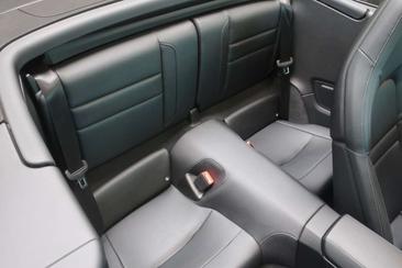 Porsche 911 Cabriolet Carrera — photo 10