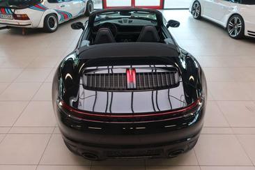 Porsche 911 Cabriolet Carrera — photo 13