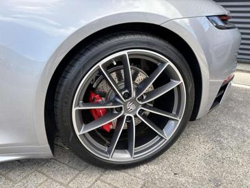 Porsche 911 Cabriolet Carrera S — photo 13