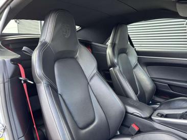 Porsche 911 Cabriolet Carrera S — photo 21