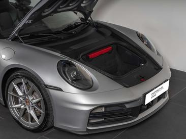 Porsche 911 Cabriolet Carrera — photo 20