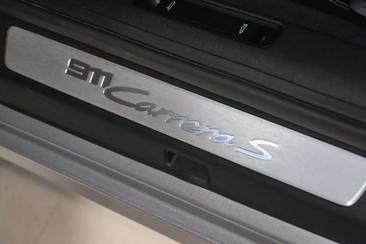 Porsche 911 Cabriolet Carrera S — photo 13