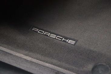 Porsche 911 Cabriolet Carrera S — photo 16