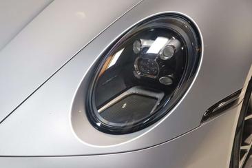Porsche 911 Cabriolet Carrera S — photo 40