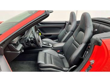 Porsche 911 Cabriolet Carrera S — photo 11