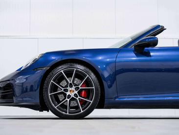 Porsche 911 Cabriolet Carrera — photo 5