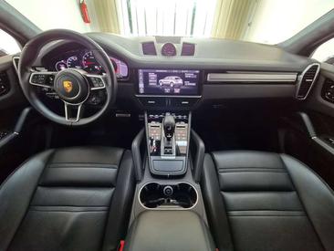 Porsche Cayenne III GTS 2020 Noir — photo 19