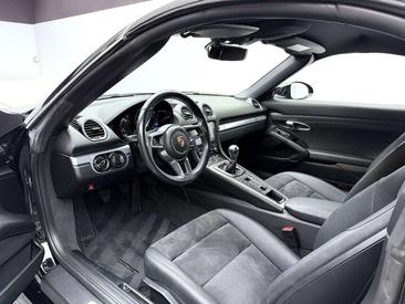 Porsche 718 Boxster — photo 11