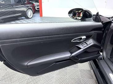 Porsche 718 Boxster — photo 13