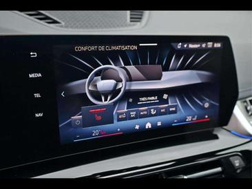 BMW IX1 EDrive20 — photo 17
