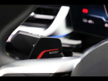 BMW IX1 EDrive20 — photo 19