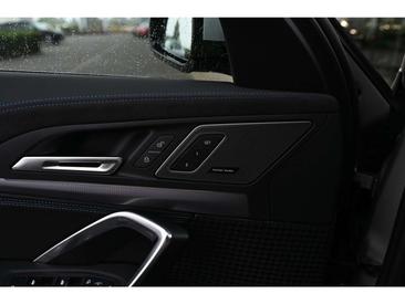BMW IX1 EDrive20 — photo 19