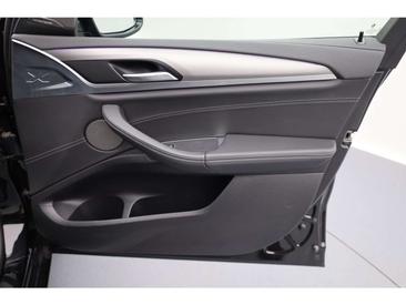 BMW X4 M Coupé SUV Competition — photo 14
