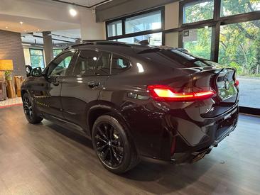 BMW X4 XDrive20d — photo 9