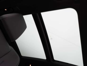 BMW X1 XDrive25e — photo 14