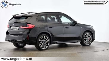 BMW IX1 XDrive30 — photo 11
