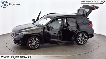 BMW IX1 XDrive30 — photo 18