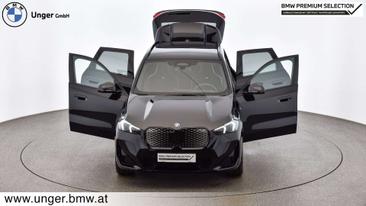 BMW IX1 XDrive30 — photo 21