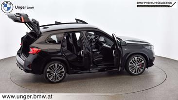 BMW IX1 XDrive30 — photo 26