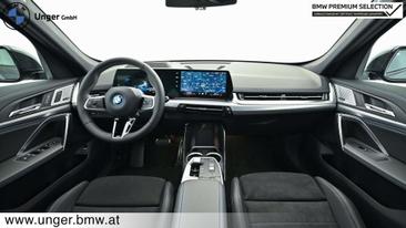 BMW IX1 XDrive30 — photo 31